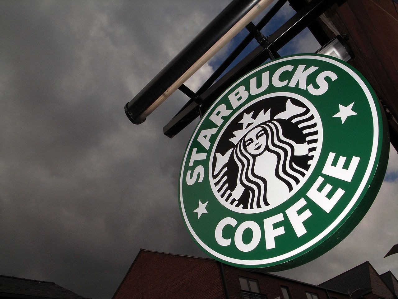 Polacy stworzą słomki z fusów dla Starbucksa