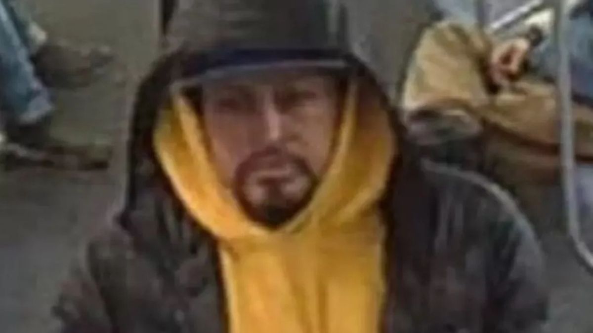 Nowojorska policja poszukuje tego mężczyzny.