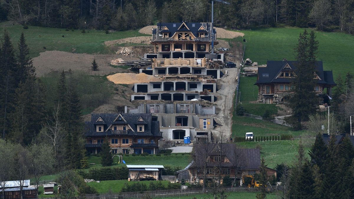 Osiedle Wille Widokówki powstaje na wysokości 1086 m n.p.m. Nie wszyscy są zadowoleni z nowej inwestycji