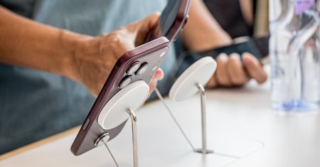 Kupiłeś iPhone’a 18 Pro za granicą? To może być zupełnie inny telefon