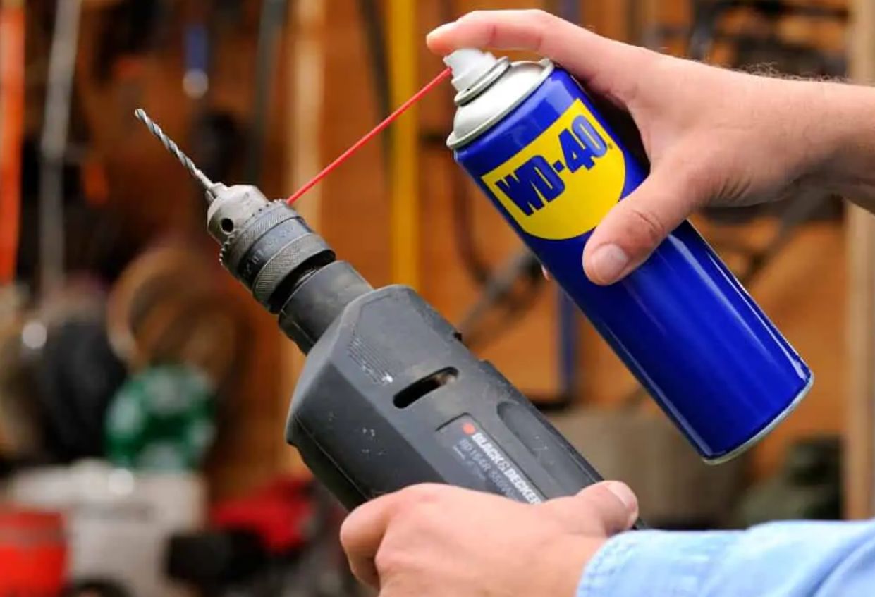 Masz WD-40 w swoim domu? Sprawdź, jak możesz go wykorzystać