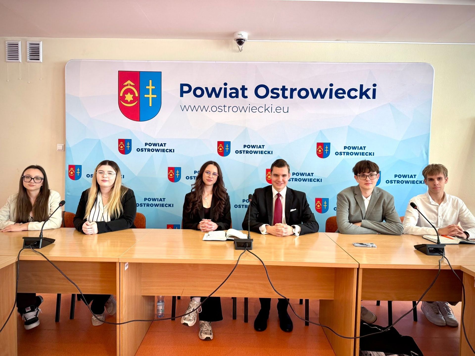 Młodzieżowa Rada Powiatu Ostrowieckiego podsumowała pierwszy rok działalności