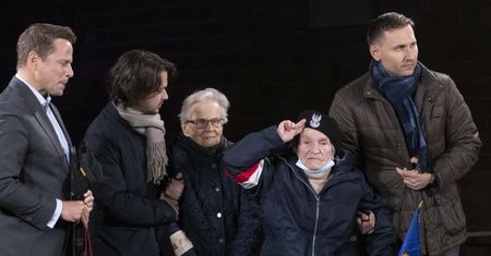 Wyszkowski "przeprosił" i jednoczenie zaatakował ponownie. Tym razem "lempartyce" oraz "sabat Tuska"