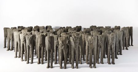 Nowy rekord na rynku sztuki. Najdrożej sprzedane dzieło w Polsce to praca Magdaleny Abakanowicz
