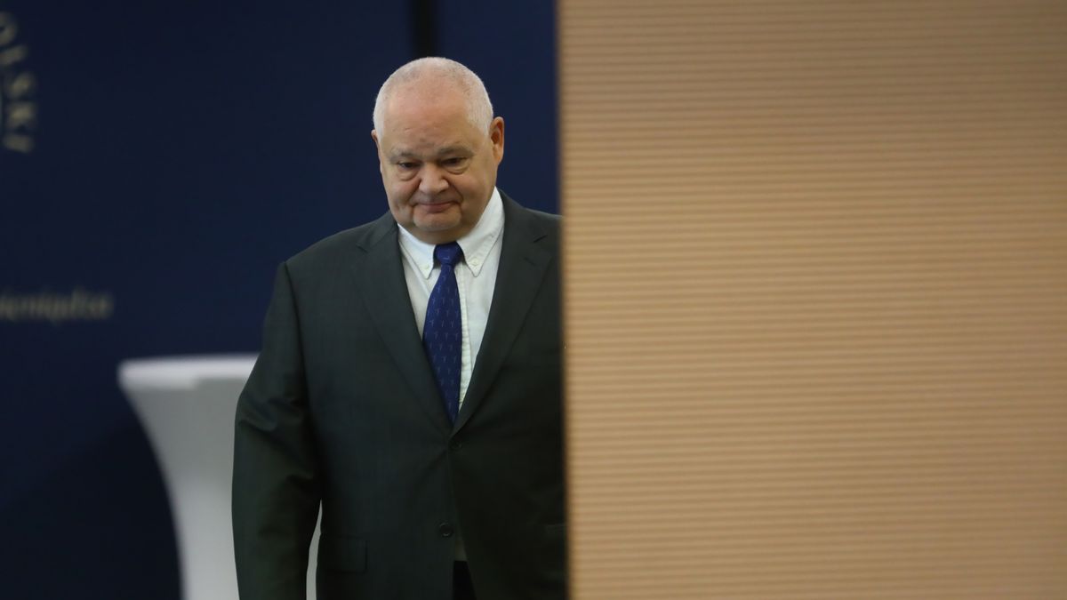 Adam Glapi�ski
Warszawa, 08.09.2022. Prezes Narodowego Banku Polskiego Adam Glapi�ski podczas konferencji prasowej w siedzibie NBP w Warszawie, 8 bm. Konferencja dot. oceny bie��cej sytuacji ekonomicznej w Polsce. (jm) PAP/Rafa� Guz
Rafa� Guz
ekonomia, konferencja, prasowa, dla medi�w, finanse, gospodarka, NBP, podwy�ka st�p procentowych, rada polityki pieni�nej, polityka pieni�na