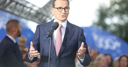 Morawiecki oskarża "oszusta". Wymowny wpis w sieci