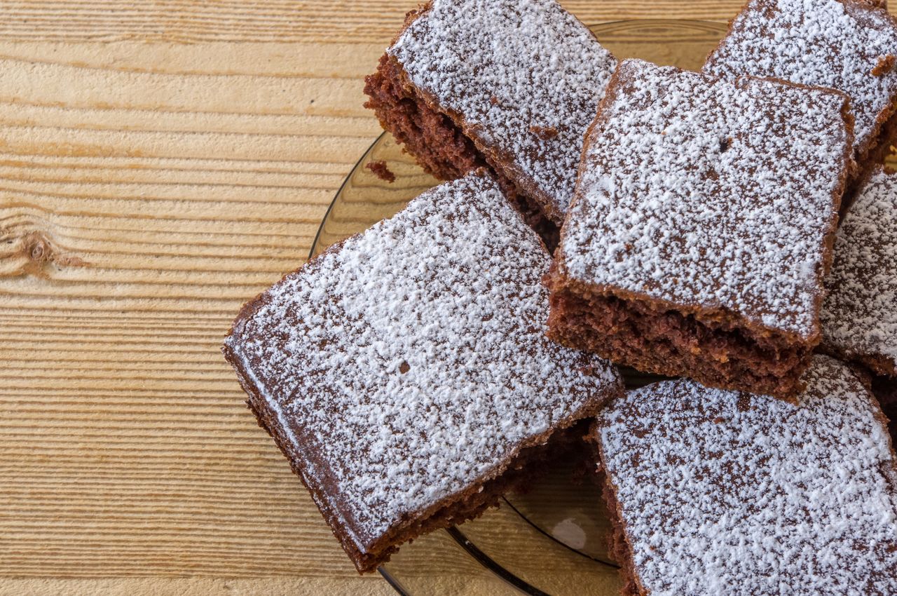 Chocolate cake as fluffy as a little cloud