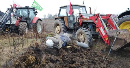 Rolnicy wściekli. "Stoimy pod ścianą"