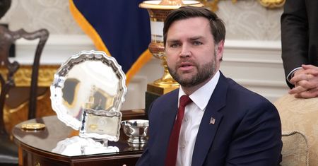"Jest klaunem". Międzynarodowy skandal po słowach JD Vance'a