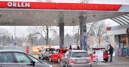 Ceny paliw w górę. Drożejąca ropa osłabia efekt rządowej tarczy