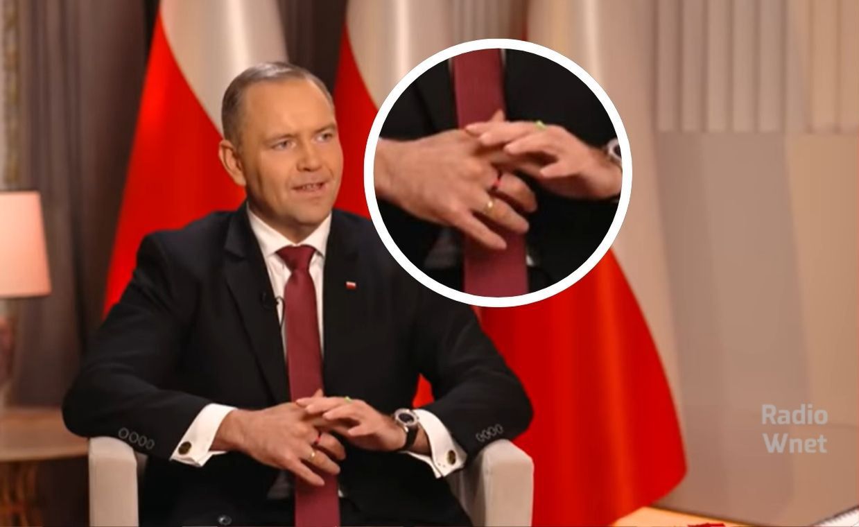 Niezwykła biżuteria prezydenta. "Zapisał się pan do tajnego związku?"