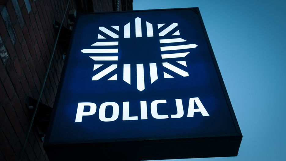 Warszawa. Aresztowano podejrzanego o podpalenie dwóch samochodów