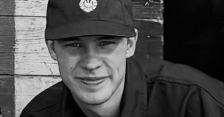 Tragiczny wypadek. Pożegnano 19-letniego strażaka