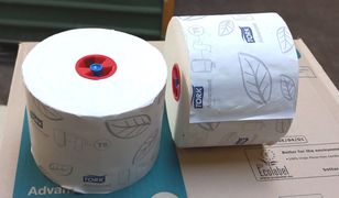 Bundeswehra wyprzedaje zapasy papieru toaletowego. Wystarczy na 211 lat