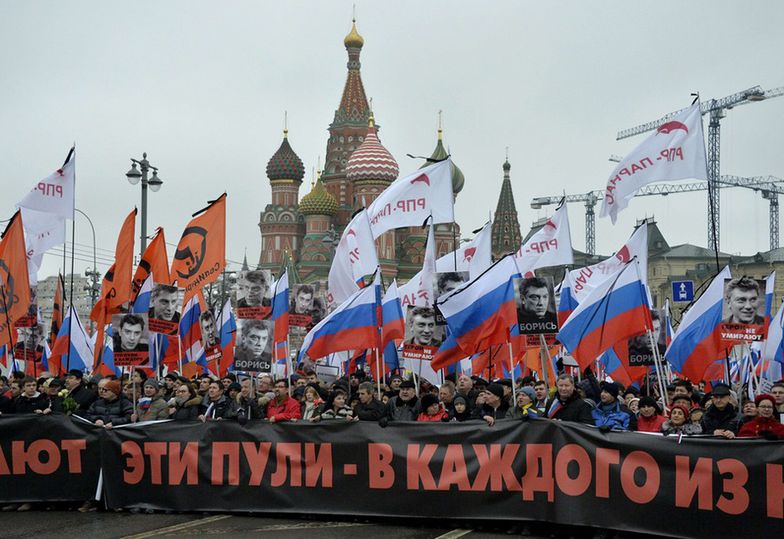 Tłumy Rosjan żegnają Borisa Niemcowa!