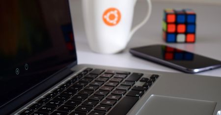 Ubuntu 19.10 udostępnia prywatne pliki bez zgody użytkownika
