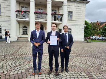 Młodzi dla Wolności przypominają prezydentowi elektowi o deklaracji