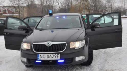 Policyjna Skoda Superb