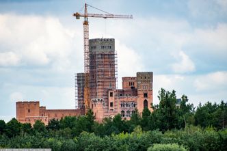 Zamek w Stobnicy: wojewoda nie uchylił pozwolenia na budowę. To nic niezwykłego – mówi ekspert