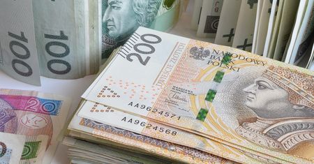 ZUS: złóż wniosek o pieniądze po zmarłym. Czekają na kontach