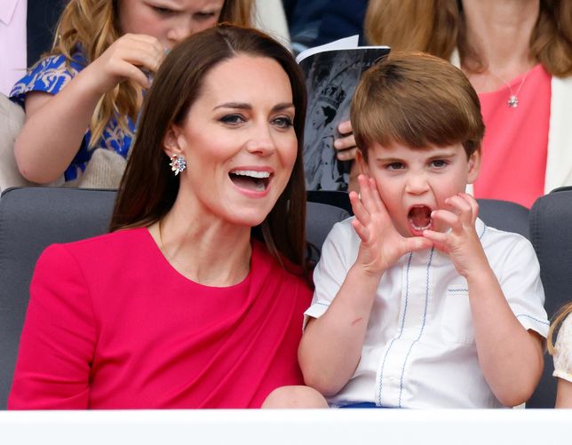 Queen Elizabeth II Platinum Jubilee 2022 - Platinum PageantLONDON, UNITED KINGDOM - JUNE 05: (EMBARGOED FOR PUBLICATION IN UK NEWSPAPERS UNTIL 24 HOURS AFTER CREATE DATE AND TIME) Catherine, Duchess of Cambridge and Prince Louis of Cambridge attend the Platinum Pageant on The Mall on June 5, 2022 in London, England. The Platinum Jubilee of Elizabeth II is being celebrated from June 2 to June 5, 2022, in the UK and Commonwealth to mark the 70th anniversary of the accession of Queen Elizabeth II on 6 February 1952. (Photo by Max Mumby/Indigo/Getty Images)Max Mumby/Indigo