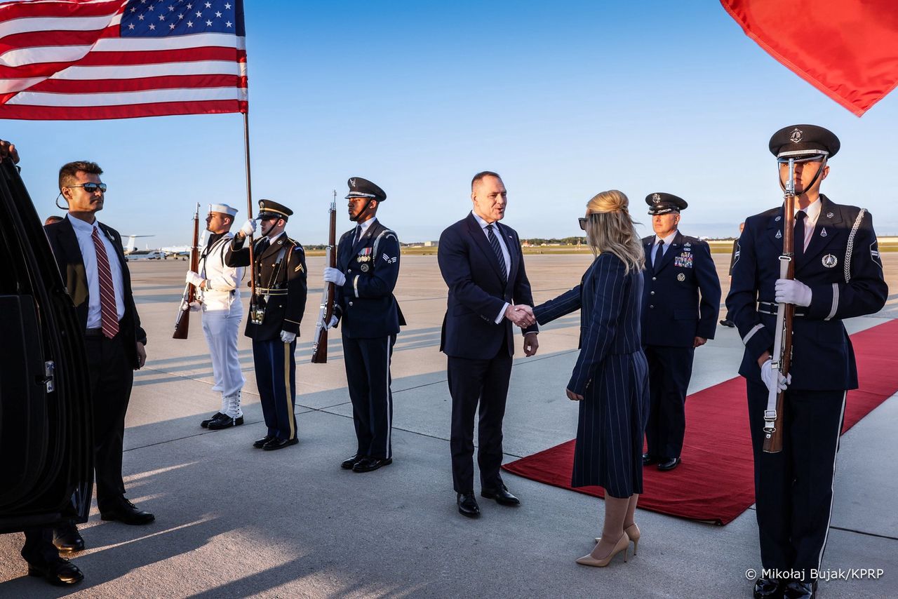Klich nie przywitał Nawrockiego w USA. Szef MSZ reaguje