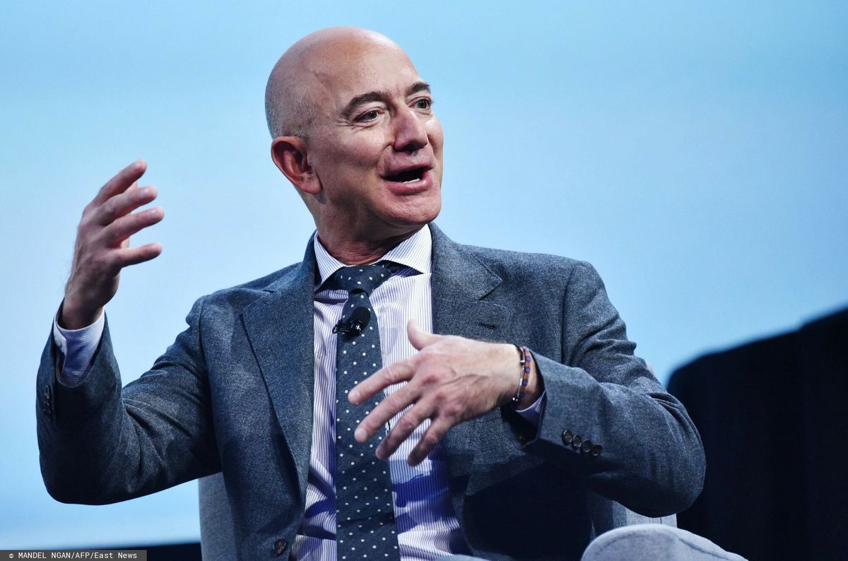 Jeff Bezos poleci w kosmos. Jest jednym z najbogatszych ludzi na świecie