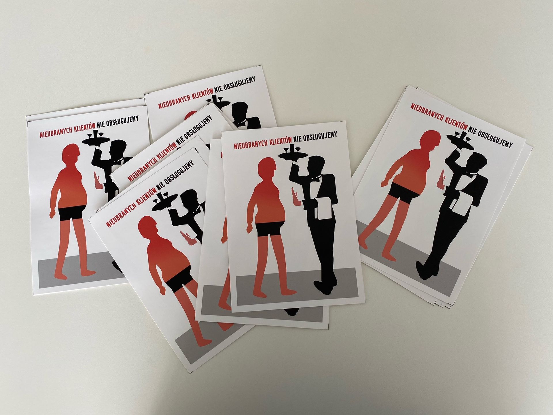 Ulotki i plakaty sopockiej kampanii można zobaczyć w całym mieście