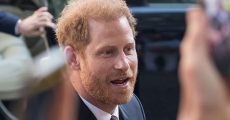 Zarzucają kłamstwo Harry'emu. Na Wyspach aż huczy