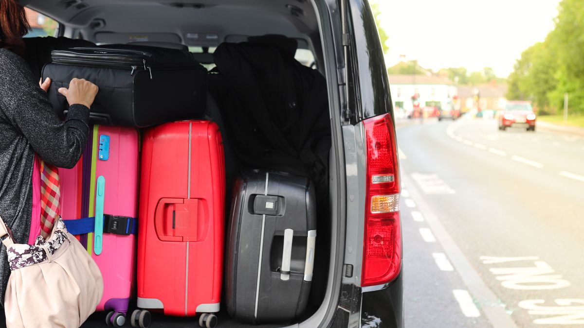 Kolejne przeprowadzki i zmiana szkół to dla wielu Polaków norma