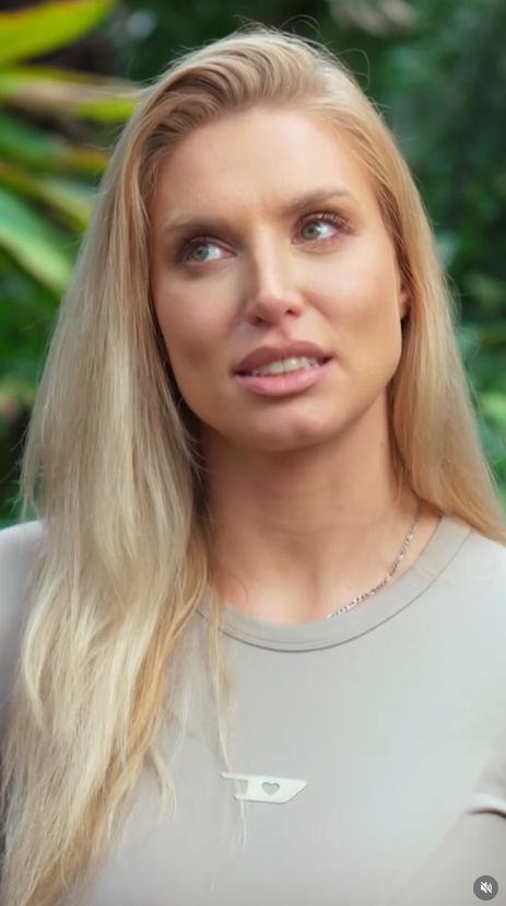 Karolina Pajączkowska 