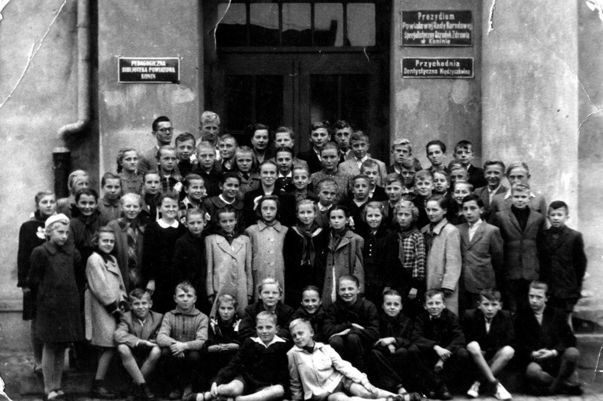 Gdzie są drzwi, którymi uczniowie wchodzili do klasztoru?