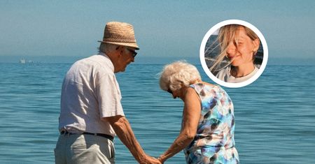 Zrobiła zdjęcie parze na plaży. Apel niesie się do sieci