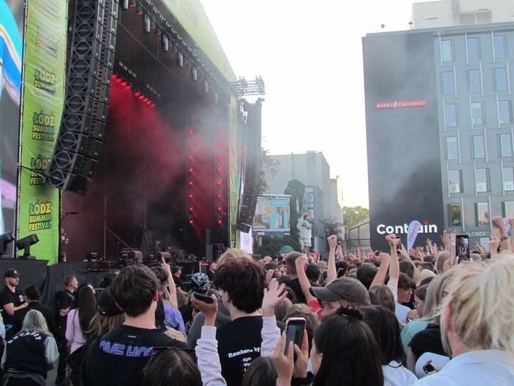 Łódź Summer Festival 2025. Wszystko, co musisz wiedzieć o tym wydarzeniu: line-up, mapki dojazdu itp. oraz poradnik festiwalowicza