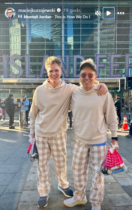 Maciej Kurzajewski z synem Julianem 