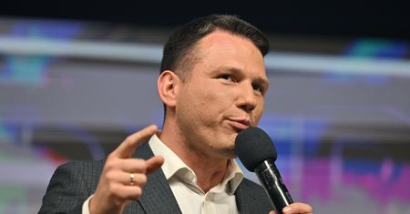 Jest reakcja na słowa Trzaskowskiego. Mentzen odpowiada