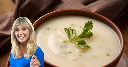 Ewa Wachowicz robi pyszny krem z ziemniaków. Przez nietypowe dodatki staje się wykwintnym daniem