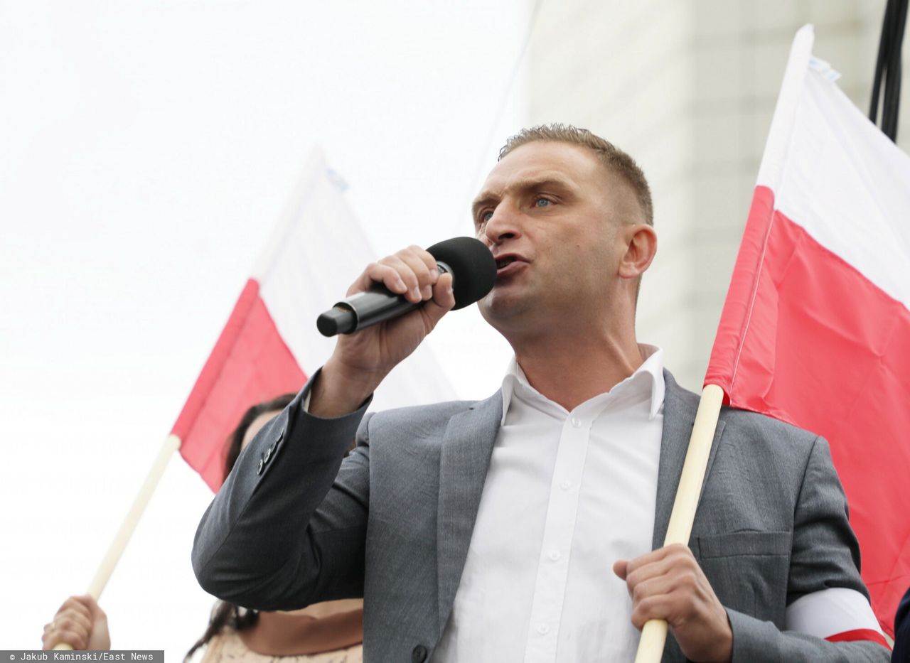 Problemy wokół manifestacji Tuska. Bąkiewicz odpowiada politykowi