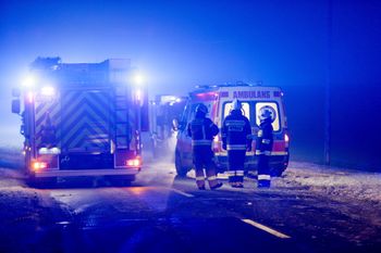 Poważny wypadek autokaru na A4. Wypadł z drogi