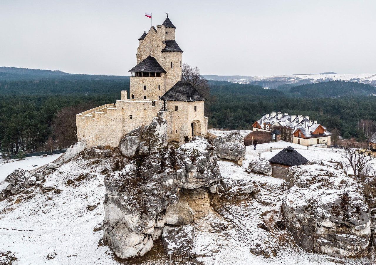 Szlak Orlich Gniazd to jedna z najpiękniejszych tras pieszych