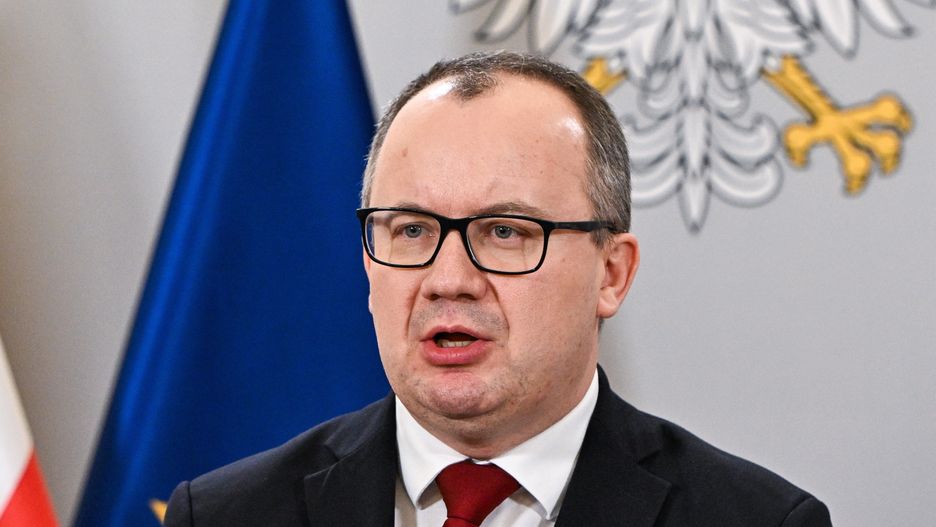 Warszawa, 29.01.2024. Minister sprawiedliwości, prokurator generalny Adam Bodnar podczas wspólnej konferencji prasowej z europejską prokurator generalną Laurą Codrutą Kovesi, po spotkaniu w Ministerstwie Sprawiedliwości w Warszawie, 29 bm. (mr) PAP/Radek Pietruszka ***Zdjęcie do depeszy PAP pt. A. Bodnar: czekamy na odpowiedź KE ws. przystąpienia Polski do Prokuratury Europejskiej***