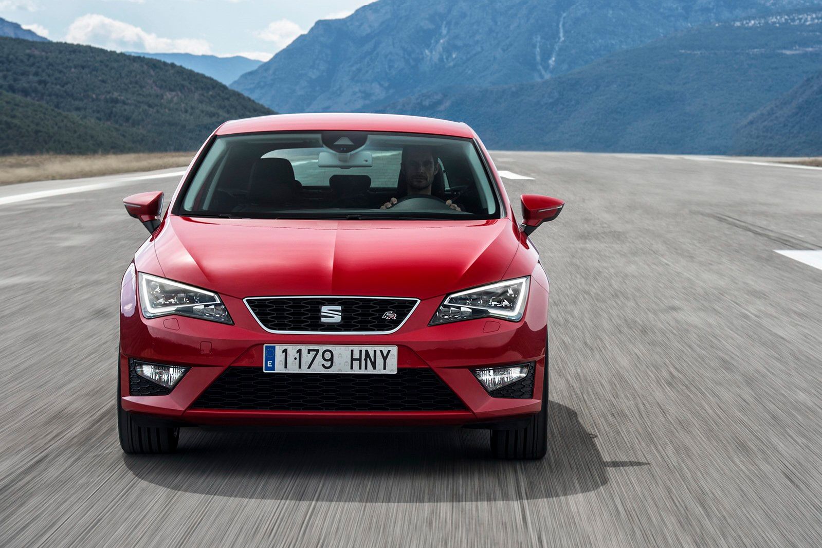 Seat Leon SC na nowych zdjęciach producenta [galeria] 13