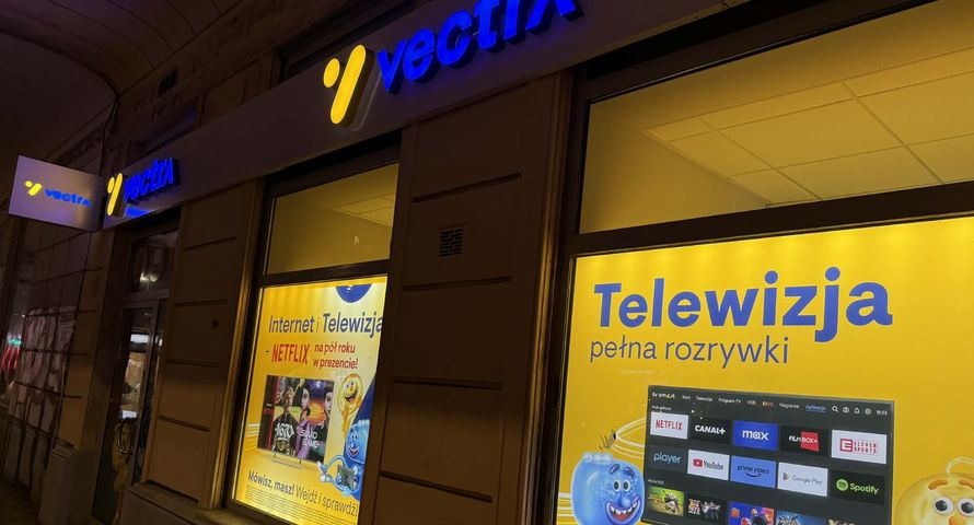 Vectra sprzedała część infrastruktury firmie związanej z Play i UPC Polska