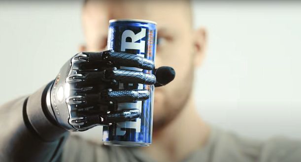 Adradab, Maksym Riznyk i Piotr Sajdak w nowej reklamie Tiger Energy Drink (wideo)