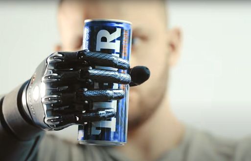 Adradab, Maksym Riznyk i Piotr Sajdak w nowej reklamie Tiger Energy Drink (wideo)