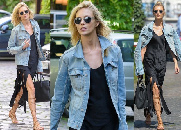 Anja Rubik spaceruje po Warszawie (ZDJĘCIA)