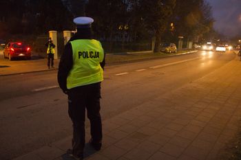 Nocna akcja w centrum Krakowa: Posypały się mandaty za zakłócanie ciszy i porządku