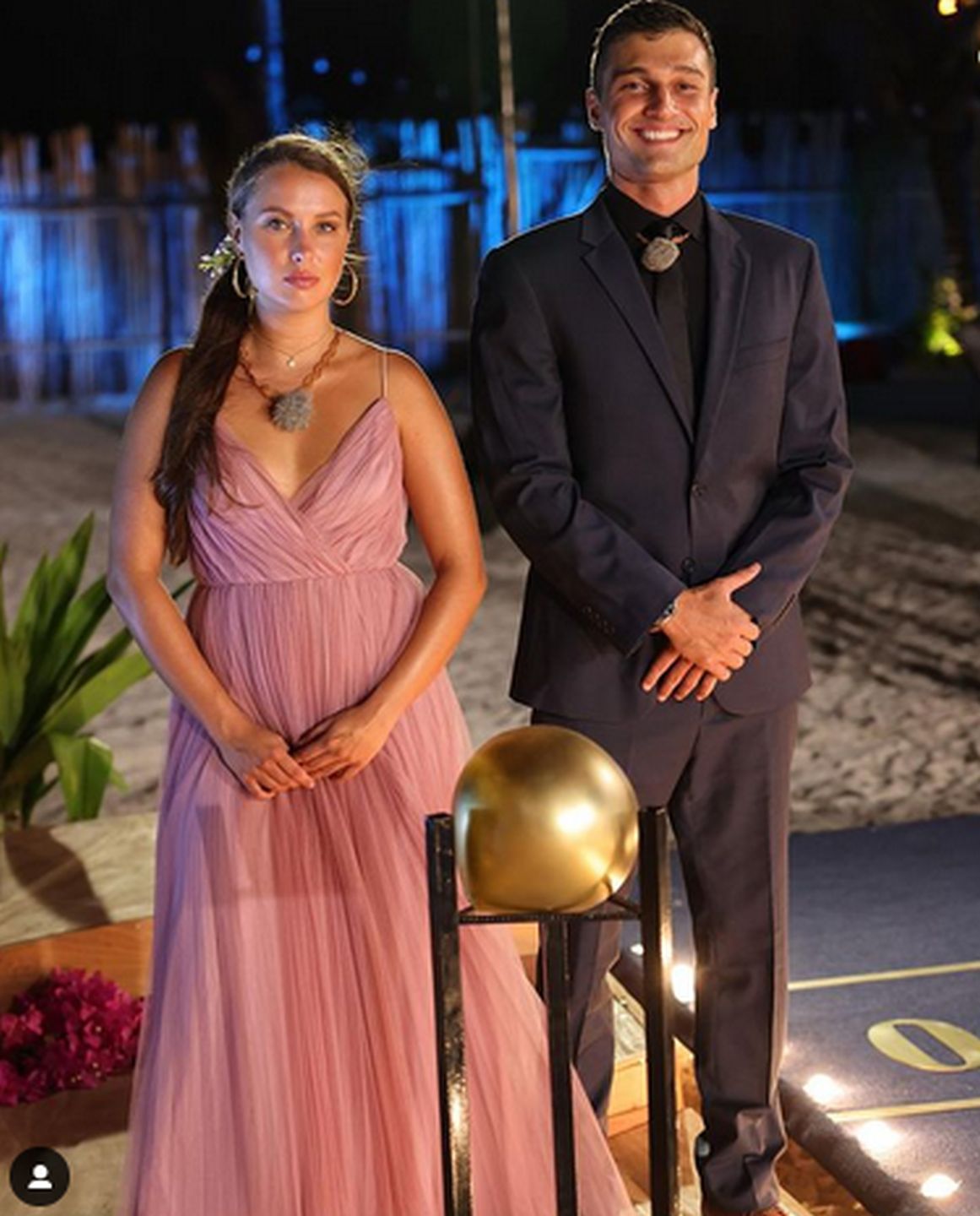 Bibi i Simon z "Hotelu Paradise"