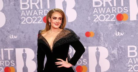 Adele podczas pierwszych i ostatnich nagród BRIT. Niezwykła metamorfoza, ale jedno jest niezmienne