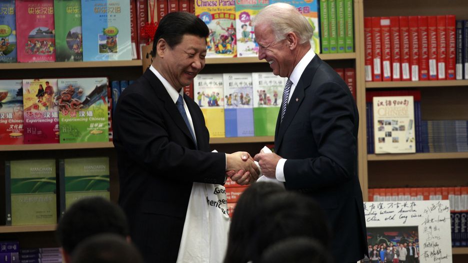 Prezydent Chin Xi Jinping oraz prezydent USA Joe Biden
